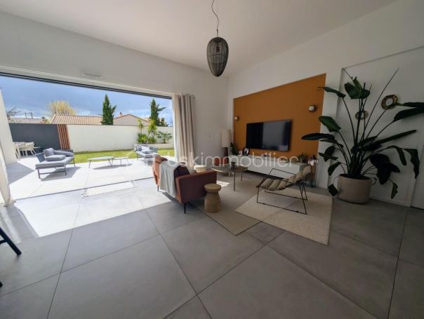 A louer MAISON  CONTEMPORAINE  SAINT JULIEN DE CONCELLES