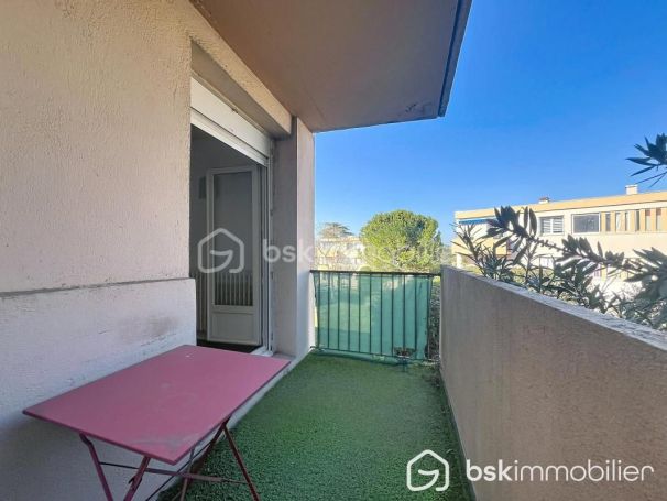 A louer APPARTEMENT T5 87 M2  MONTPELLIER