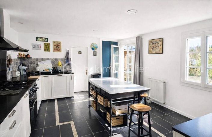 A louer MAISON  DE MAîTRE  ABZAC