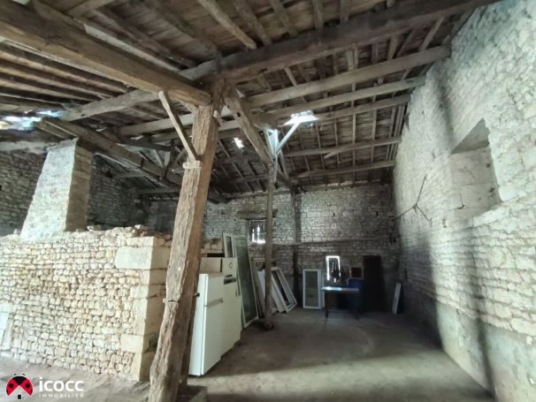 A vendre MAISON  CONTEMPORAINE  SAINT ETIENNE DE BRILLOUET