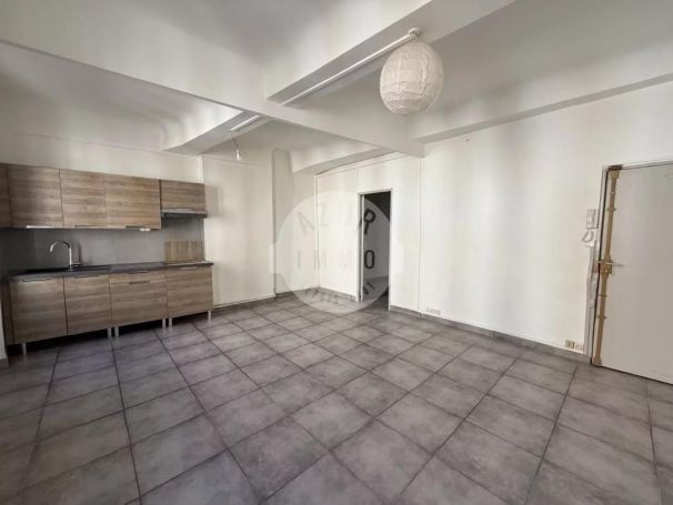 A louer APPARTEMENT T3 62 M2  ROQUEVAIRE