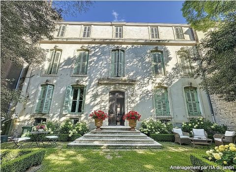 A louer MAISON  DE MAîTRE  NIMES