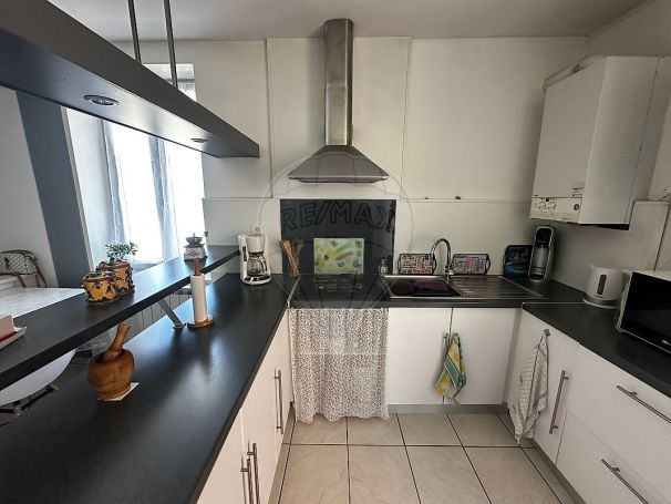 A louer APPARTEMENT T2 44 M2  ALES