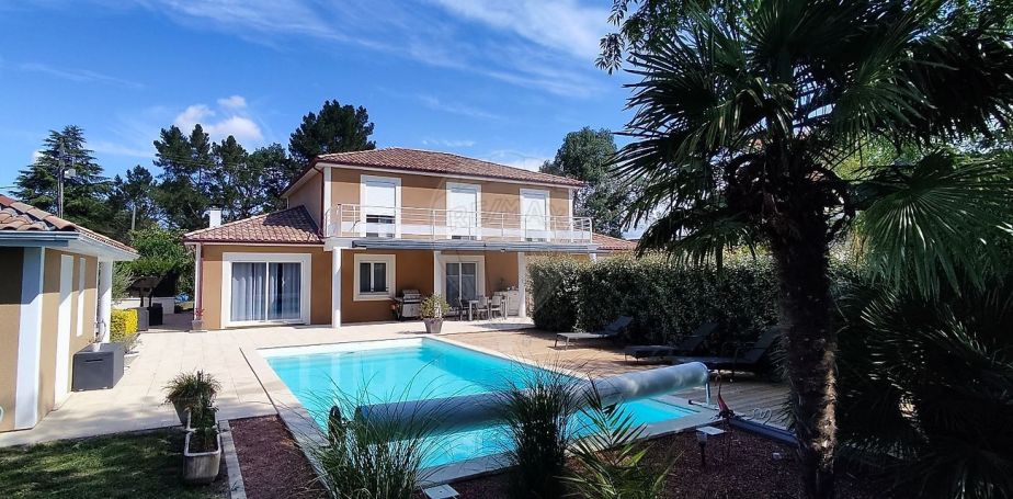 A louer MAISON  CONTEMPORAINE  ARBANATS