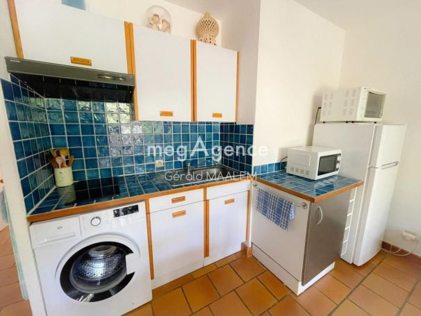 A louer APPARTEMENT T2 33 M2 TERRASSE BORD DE MER CAVALAIRE SUR MER