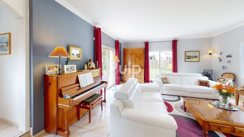 A vendre MAISON  134 M2  REZE