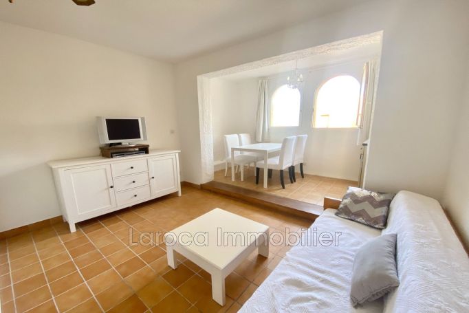 A louer APPARTEMENT DUPLEX 37 M2 TERRASSE PIEDS DANS L'EAU CERBERE