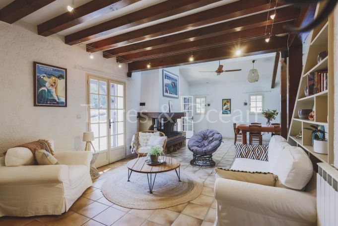 A louer MAISON  7 PIECES 220 M2  SOORTS HOSSEGOR Centre-ville - lac - fôret