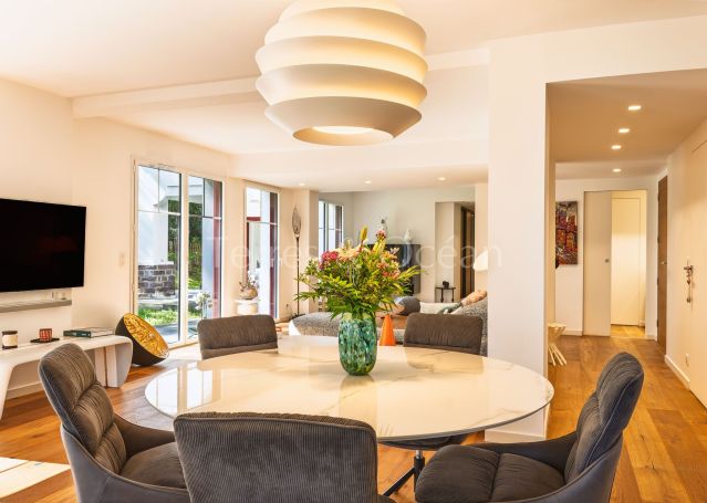 A louer APPARTEMENT DE PRESTIGE T5 186 M2 TERRASSE SOORTS HOSSEGOR