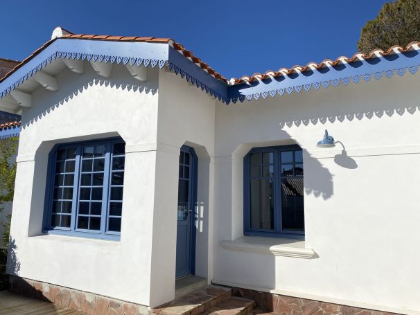 A vendre MAISON  5 PIECES 105 M2 BORD DE MER SAINT GILLES CROIX DE VIE