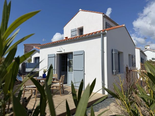 A vendre MAISON  3 PIECES 58 M2 PLAGE à PIED SAINT GILLES CROIX DE VIE