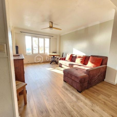 A louer APPARTEMENT T3 60 M2 BORD DE MER NICE