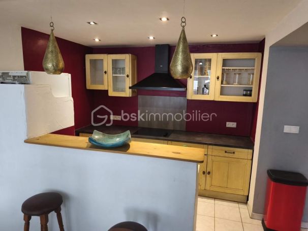 A louer MAISON  DE MAîTRE  AINHICE MONGELOS