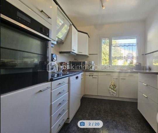 A louer MAISON  6 PIECES 112 M2 BORD DE MER SIX FOURS LES PLAGES