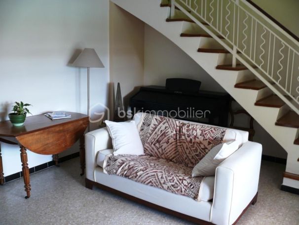 A louer MAISON  6 PIECES 112 M2 BORD DE MER SIX FOURS LES PLAGES