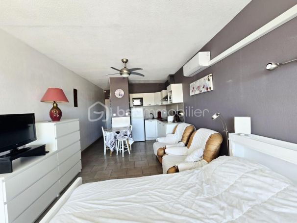 A louer STUDIO  25 M2 BORD DE MER BALARUC LES BAINS