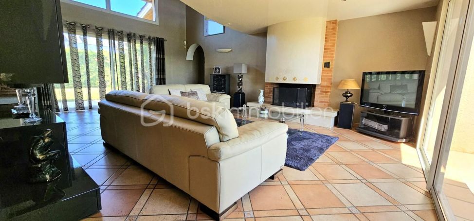 A louer MAISON  D'ARCHITECTE  SAINT MARTIN LALANDE