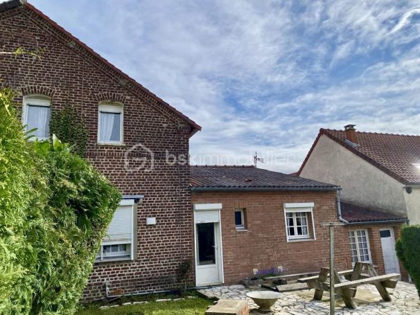 A louer MAISON  DE MAîTRE  ESTREE BLANCHE