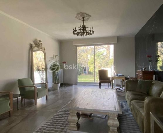 A louer MAISON  DE MAîTRE  HENIN BEAUMONT