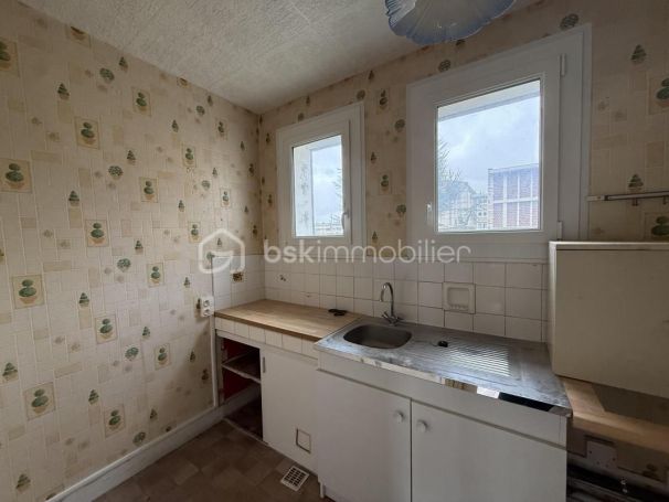 A louer APPARTEMENT T3 62 M2  LISIEUX