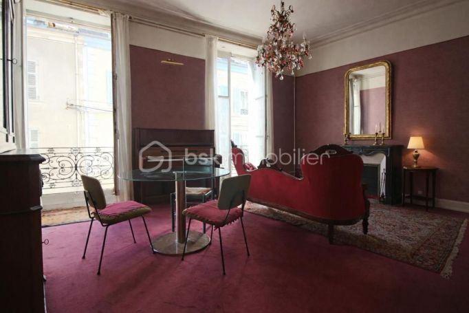 A louer APPARTEMENT T5 122 M2  PAU