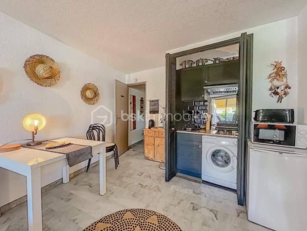 A louer STUDIO  26 M2 BORD DE MER LA GRANDE MOTTE