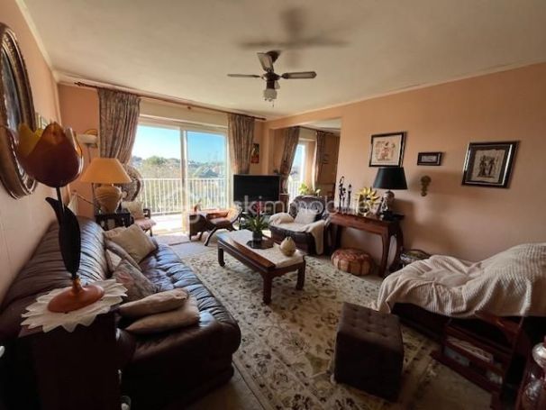 A louer APPARTEMENT T4 76 M2 TERRASSE BORD DE MER PORNICHET