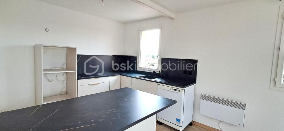 A louer APPARTEMENT T2 44 M2  SAINT CHRISTOL LES ALES