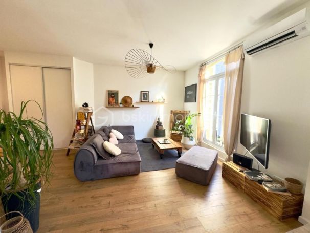 A louer APPARTEMENT T3 71 M2 BORD DE MER NICE