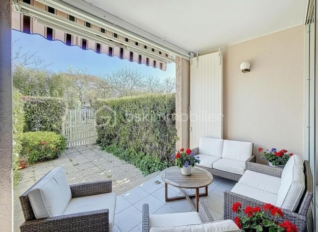 A louer STUDIO  23 M2 TERRASSE BORD DE MER PALAVAS LES FLOTS