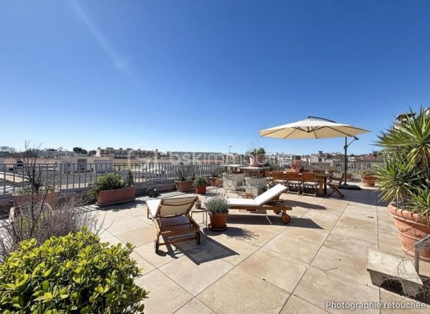 A louer APPARTEMENT DE PRESTIGE T6 190 M2 TERRASSE  MONTPELLIER