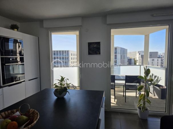 A louer APPARTEMENT T5 94 M2 TERRASSE  BORDEAUX