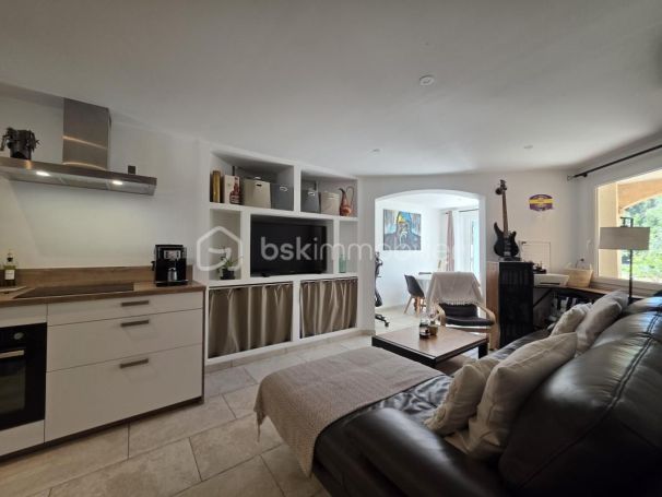 A louer APPARTEMENT T2 46 M2  PARADOU