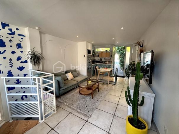 A louer APPARTEMENT DUPLEX T2 41 M2 TERRASSE  PAU