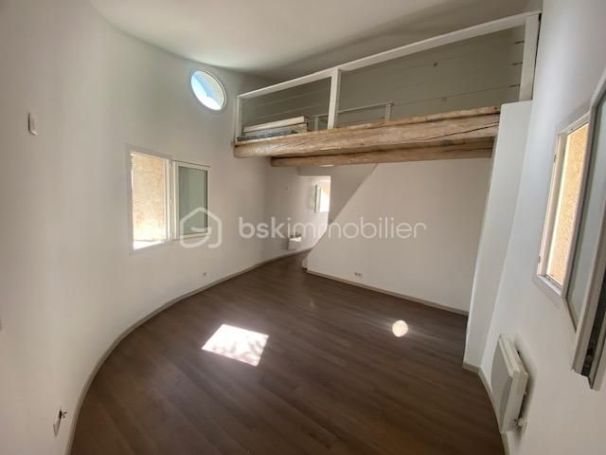 A louer APPARTEMENT T3 62 M2  FAYENCE