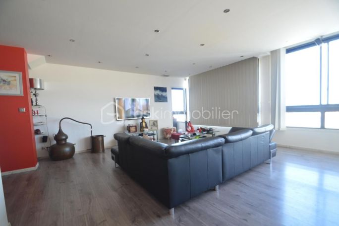 A louer APPARTEMENT T4 125 M2 PLAGE à PIED LE BARCARES