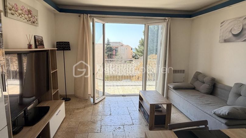 A louer APPARTEMENT T2 42 M2 BORD DE MER SIX FOURS LES PLAGES