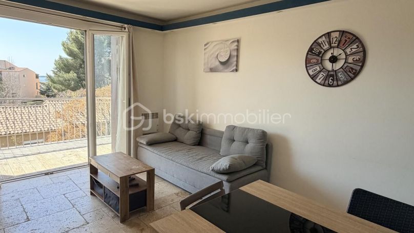 A louer APPARTEMENT T2 42 M2 BORD DE MER SIX FOURS LES PLAGES