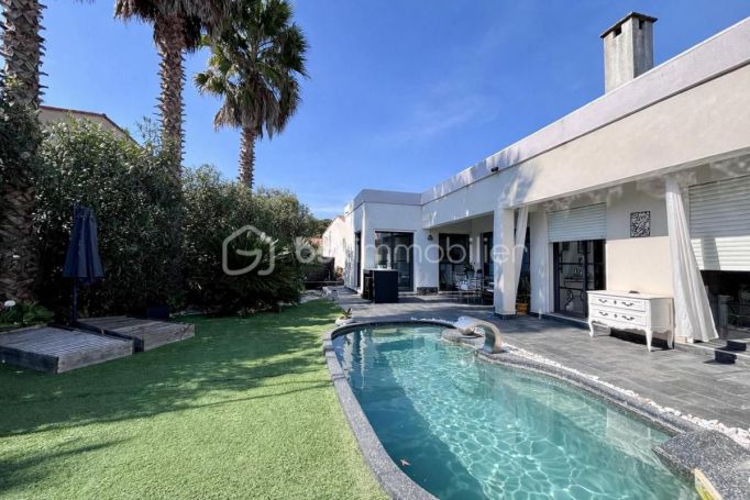 A louer MAISON  CONTEMPORAINE BORD DE MER AGDE