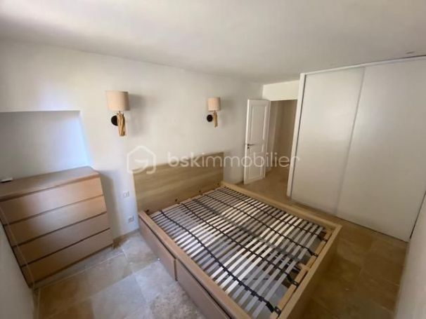 A louer APPARTEMENT T3 58 M2  FAYENCE