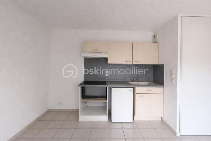 A louer APPARTEMENT T2 39 M2 TERRASSE  LISIEUX