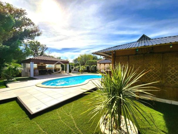 A vendre MAISON  5 PIECES 183 M2  PEZENAS