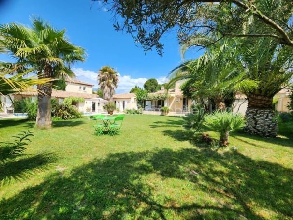 A vendre MAISON  5 PIECES 160 M2  TOURBES