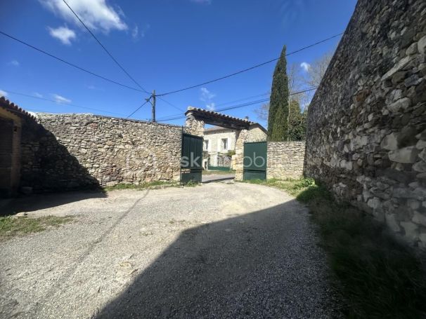 A louer APPARTEMENT DUPLEX T2 53 M2 TERRASSE  SAINT CHRISTOL LES ALES