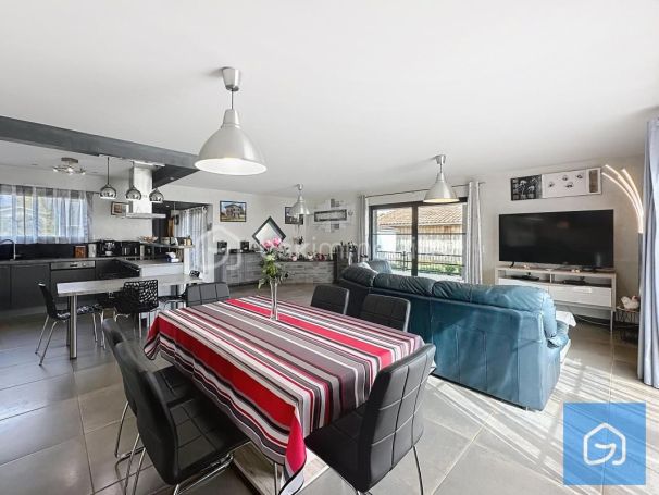 A louer MAISON  CONTEMPORAINE  SAINT MARTIN D ONEY