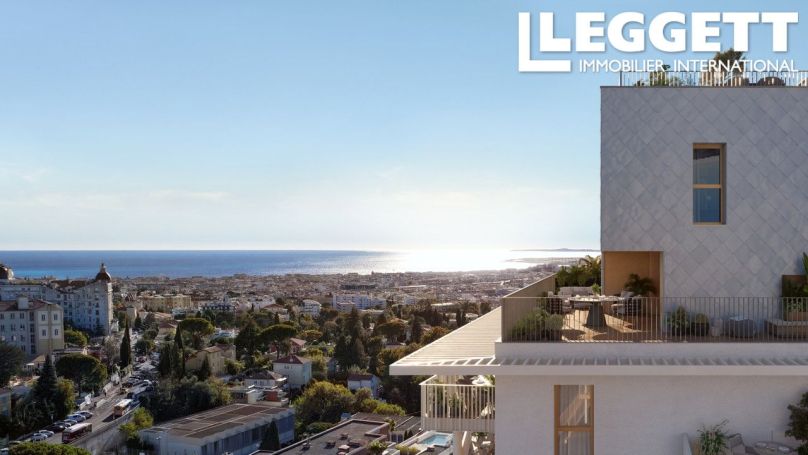 A louer APPARTEMENT NEUF T5 116 M2 TERRASSE BORD DE MER NICE