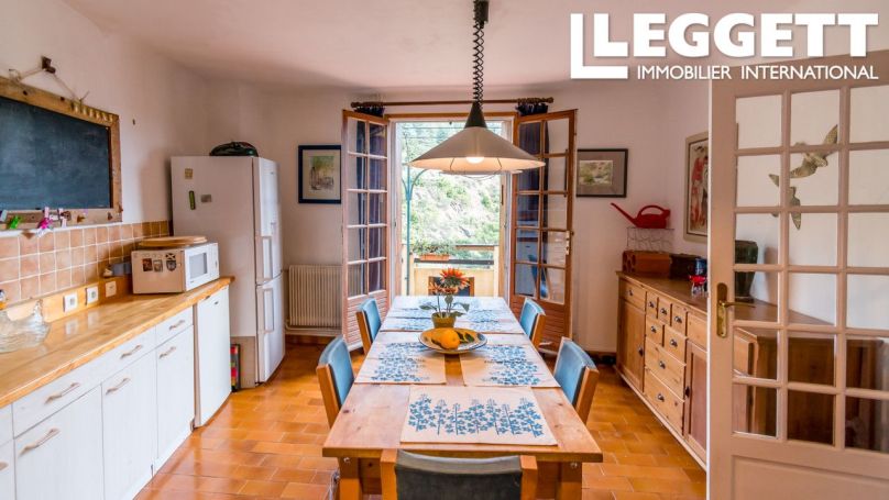 A vendre GîTE  LASTOURS