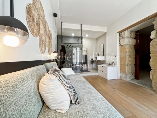 A vendre MAISON  CONTEMPORAINE  UZES