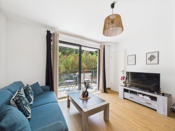 A louer STUDIO  26 M2 TERRASSE BORD DE MER AJACCIO