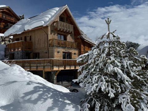 A louer MAISON  CONTEMPORAINE  SAINT ETIENNE DE TINEE